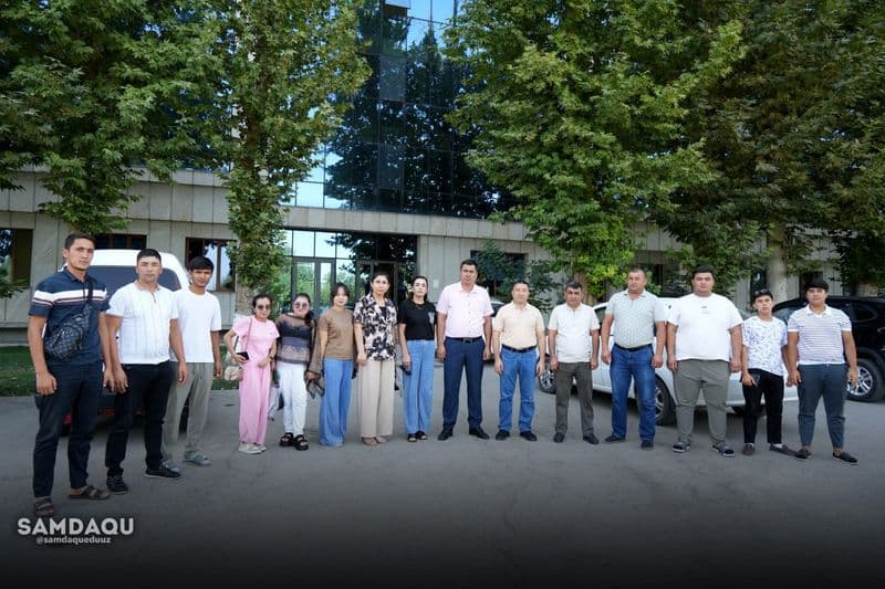 Студенты на поездке в Зарафшанский заповедник