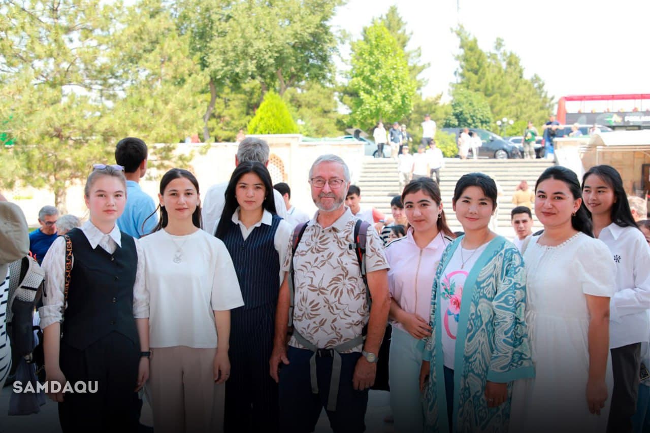 İnşaat Fakültesi öğrencileri Emir Timur Türbesi'nde